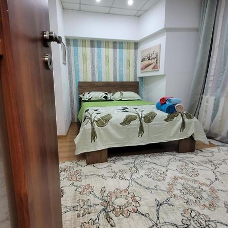 The Cozzy Corner Apartments Бухарест Екстер'єр фото