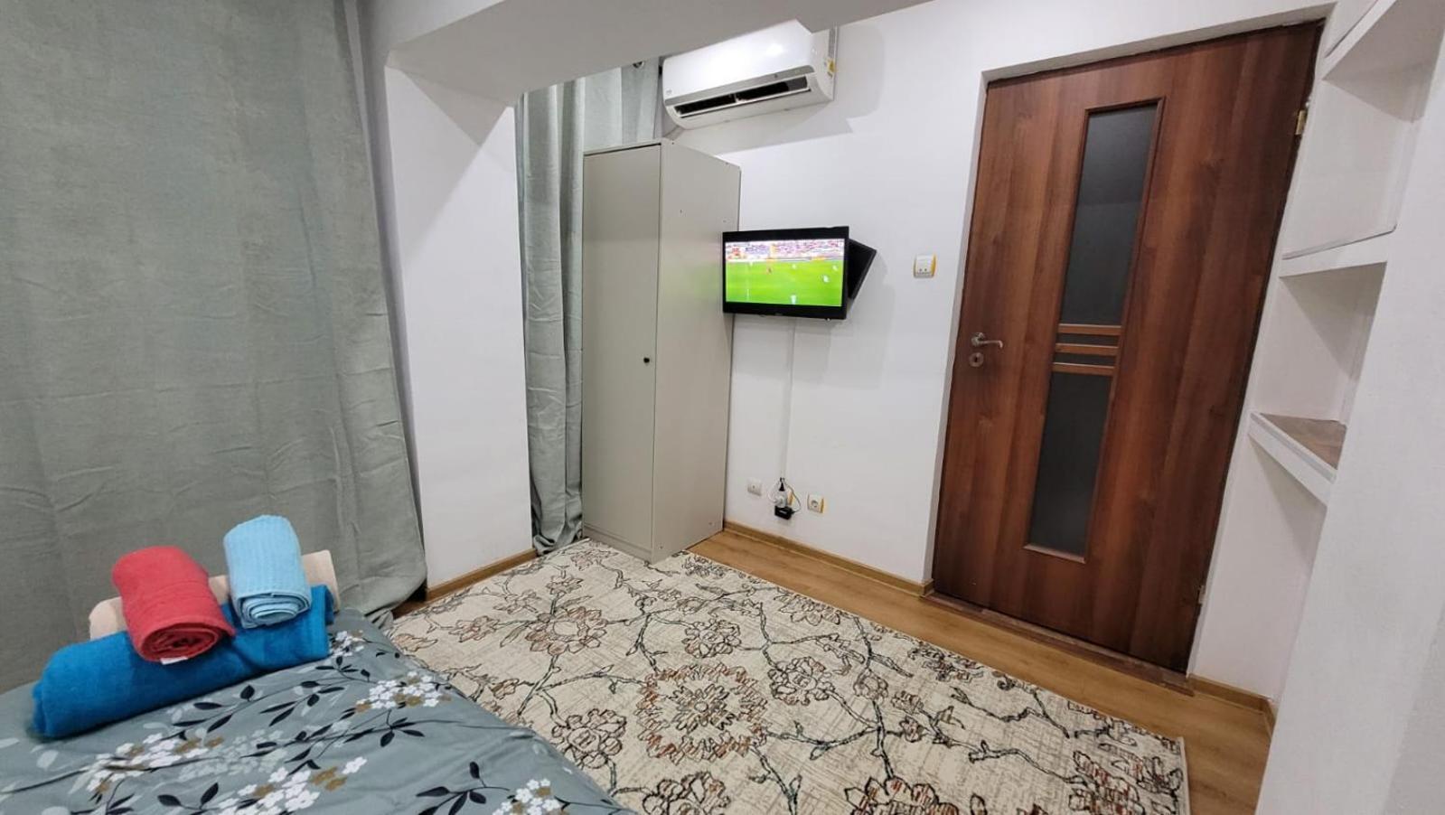 The Cozzy Corner Apartments Бухарест Екстер'єр фото